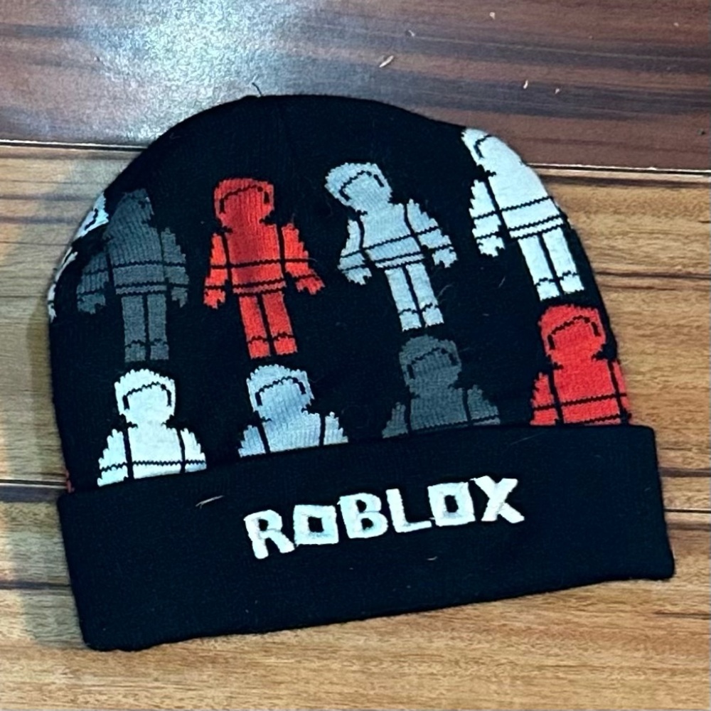 Roblox Kids Black Beanie Hat with Red and Gray Figures